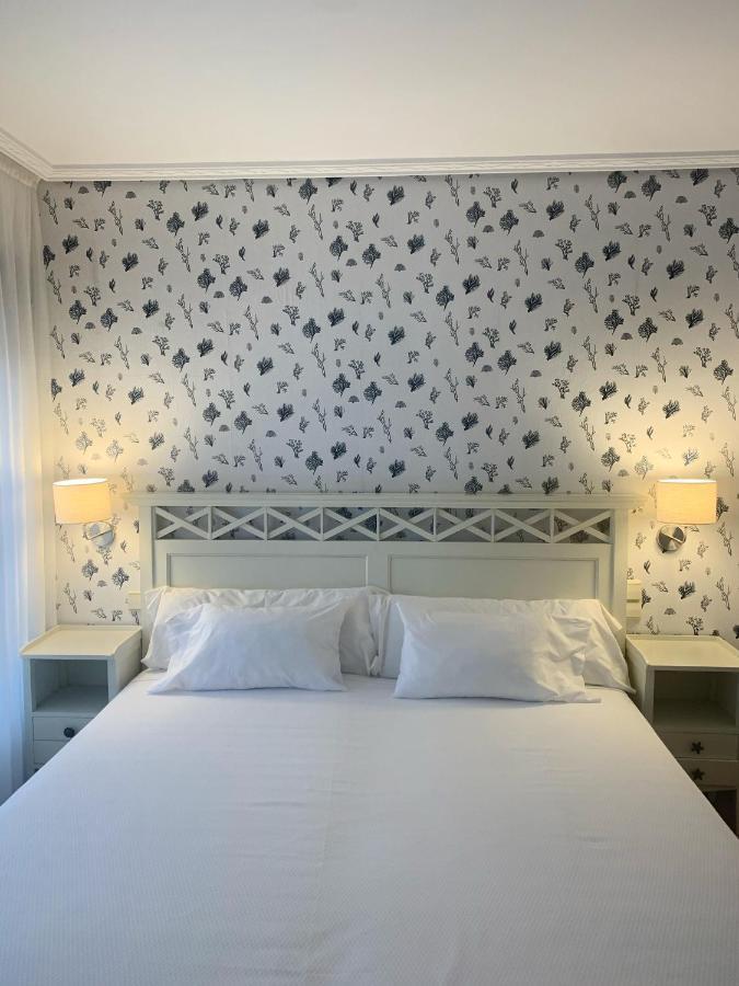 Hotel Playa De Los Locos Suances Exterior foto